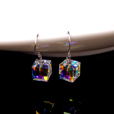 S925 sterling silver stud anti-allergy earring fashionable aurora cube sugar Austrian crystal earrings simple square drop