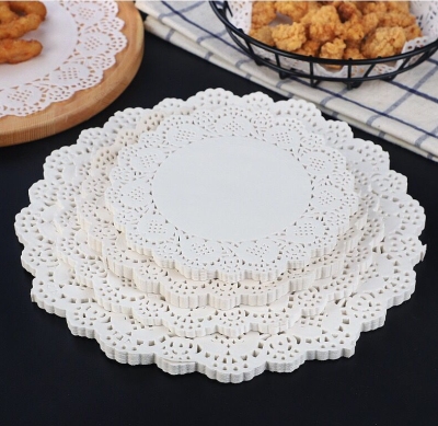 Lacy cushion paper grease absorbent pizza cushion paper baking paper pastry cake round floral base paper 1000 sheets