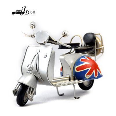 A Handmade wrought iron mini motorcycle Holiday Retro Home furnishings Metal crafts
