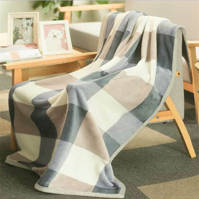 Small coralloid flannel blanket cover air conditioning blanket student fall moulin rouge non-slip sheets