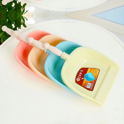 X22-9104 Mini Desktop Cleaning Hand-Held Dustpan Office Mini Bucket Home Convenient