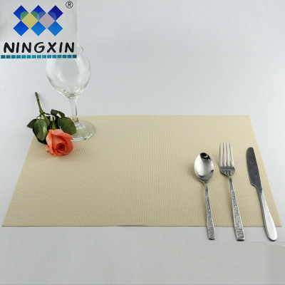 Manufacturers direct sale of PVC meal mat solid color hotel with waterproof heat insulation environmental protection skid prevention forest woven meal mat custom
