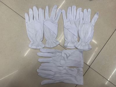 Gloves have one rib, two ribs, three ribs, two specifications cotton three sizes