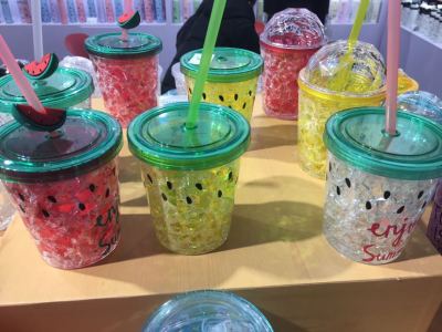 New plastic double ice cup creative straw cup size capacity can be refrigerated water cups can be customized LOGO