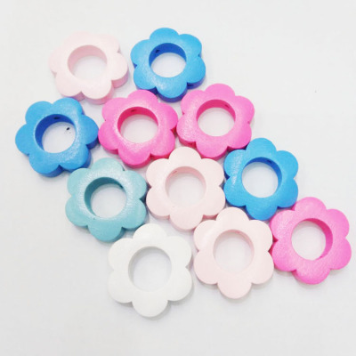 The New DIY accessories accessories colorful wooden hexagonal flower pieces can be perforated flower pieces manufacturers direct sales