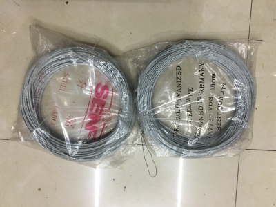 2 2.5 3mm Bagged Galvanized Steel Wire Rope Galvanized Steel Wire Rope Plastic Coated Wire Rope Stranded Wire