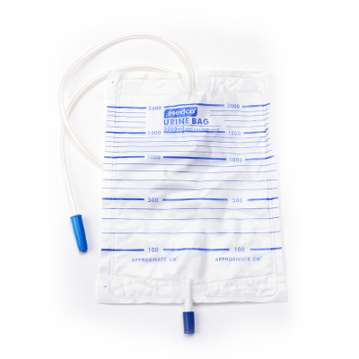 common urine bag with pull-push valve