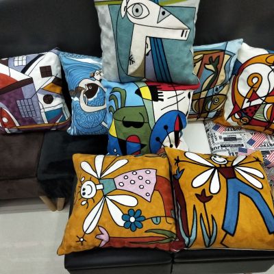 Personalized fashion Picasso style pillow wool embroidered abstract pattern sofa cushion cover wholesale