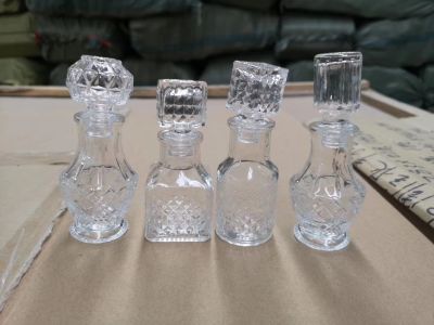 50ml glass cap decanter whisky bottle essence oil bottle