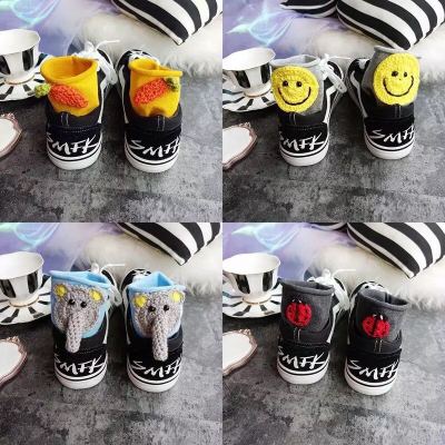 There is a batch of crocheted cartoon Animal Elephant Candy color multicolor loose-necked roll students socks Ladies socks match