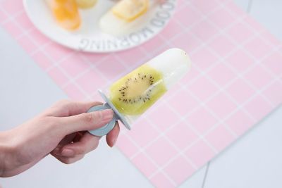 J06-6129 Four Sets of Homemade DIY Popsicle/Sorbet Mold Cute Dessert Handle Ice Maker Non-Toxic