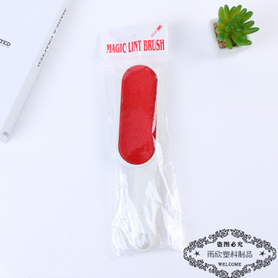 Red and White Woolen Coat Coat Hair Remover Dry Cleaner Static Electricity Lint Roller Clothing Dusting Brush Hair Removal Brush