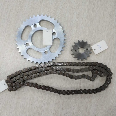 Motorcycle accessories Motorcycle size gear chain CG125 sets of chain