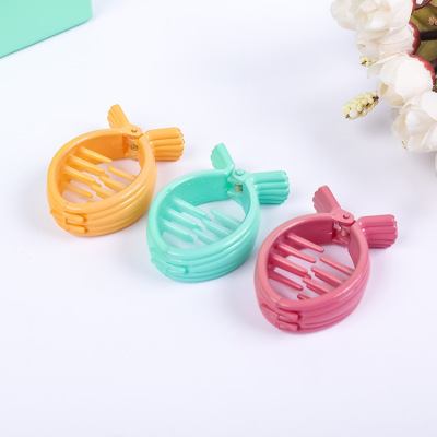 Wholesale new hair ornaments fashion plastic small children shape grab clip pure color Korean version of women 's bangs the packed mail