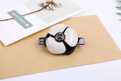 Taobao Hot Sales Korean Style Cute Flower Clip Hair Accessories Updo Hair Claw Barrettes Hair Clip Top Clip