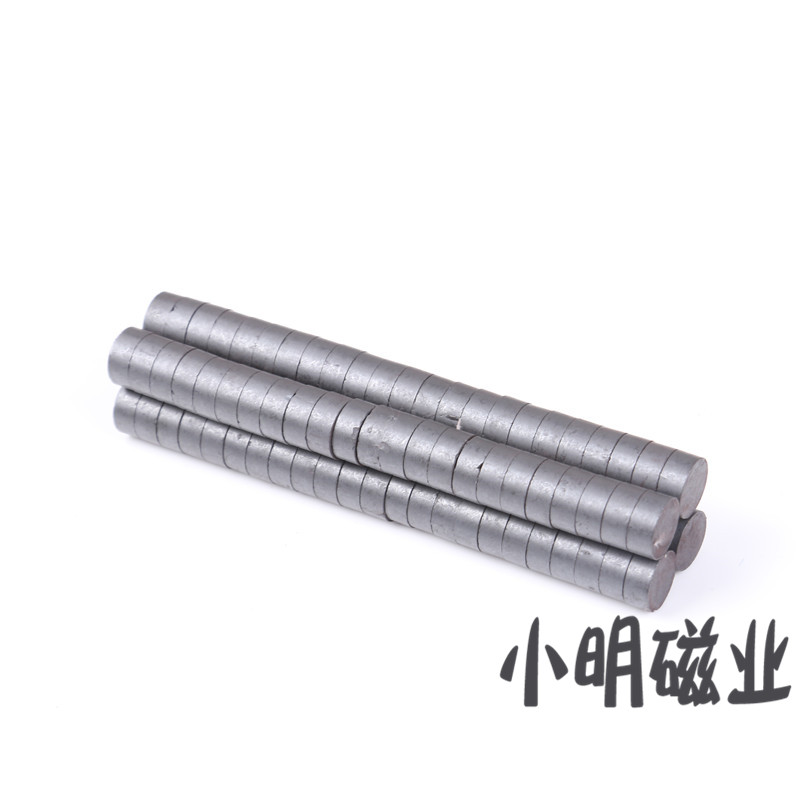 厂家直销圆柱形强力黑磁石铁氧体磁铁吸铁石