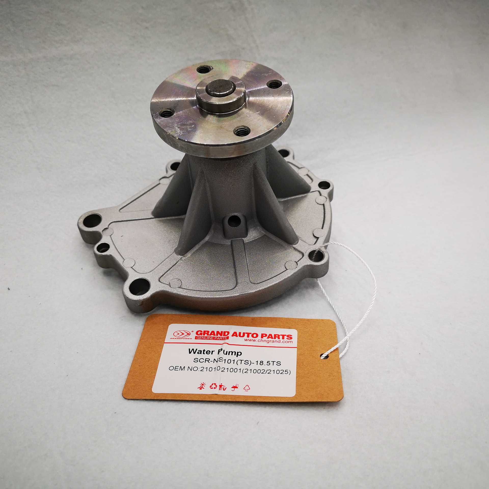 供应日产蓝鸟/DATSUN/PICK UP/SILVIA汽车水泵/OEM:21010-21001