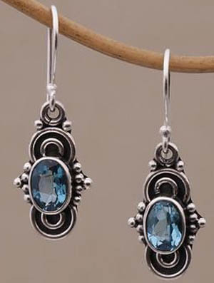 Rongyu wish new retro tai silver sea blue topa stone earrings European and American fashion creative simple earrings
