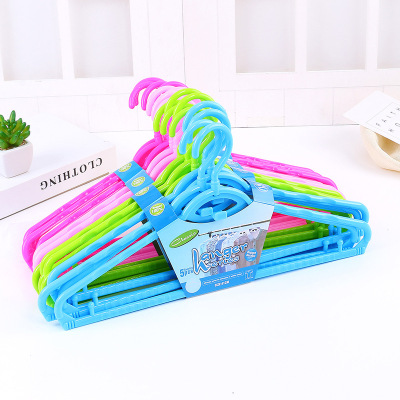 Liting Seamless Clothes dry and wet dual purpose Household plastic clothes hanger wide shoulder non-slip clothes hanger