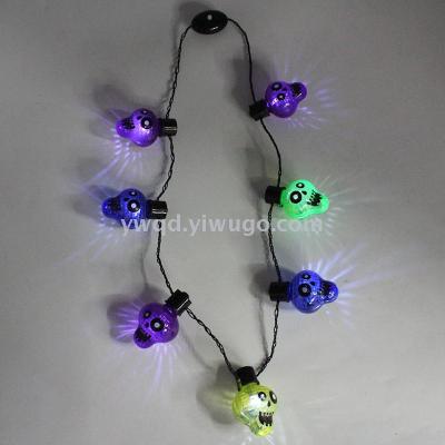 ZD Halloween Christmas Glowing Necklace Ghost Head Necklace Factory Direct Sales Foreign Trade Popular Style Glowing Skull Necklace