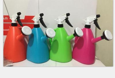 Household sprinkling kettle; Garden watering pot. Garden watering pot. Plastic sprinklers. Dual - purpose sprinkling kettle