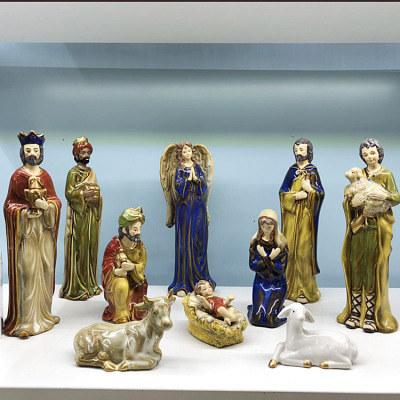 Ceramic ceramic statue of the Catholic holy objects