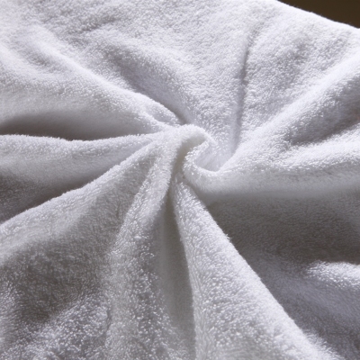 Soft water absorbent large size family towel hotel hotel bath towel is made of cotton for adult size and thickness