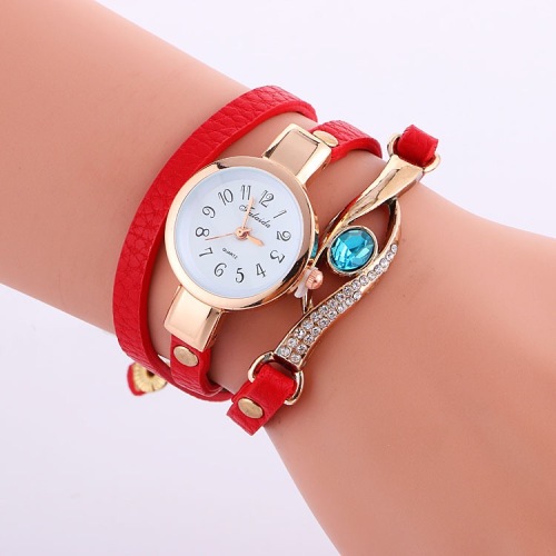 2016 Gem Diamond Bracelet Watch Retro Blue Eye Best Seller in Europe and America Women‘s Watch Korean Hot Sale Watch