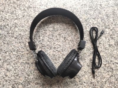 Stereo headset, folding headset