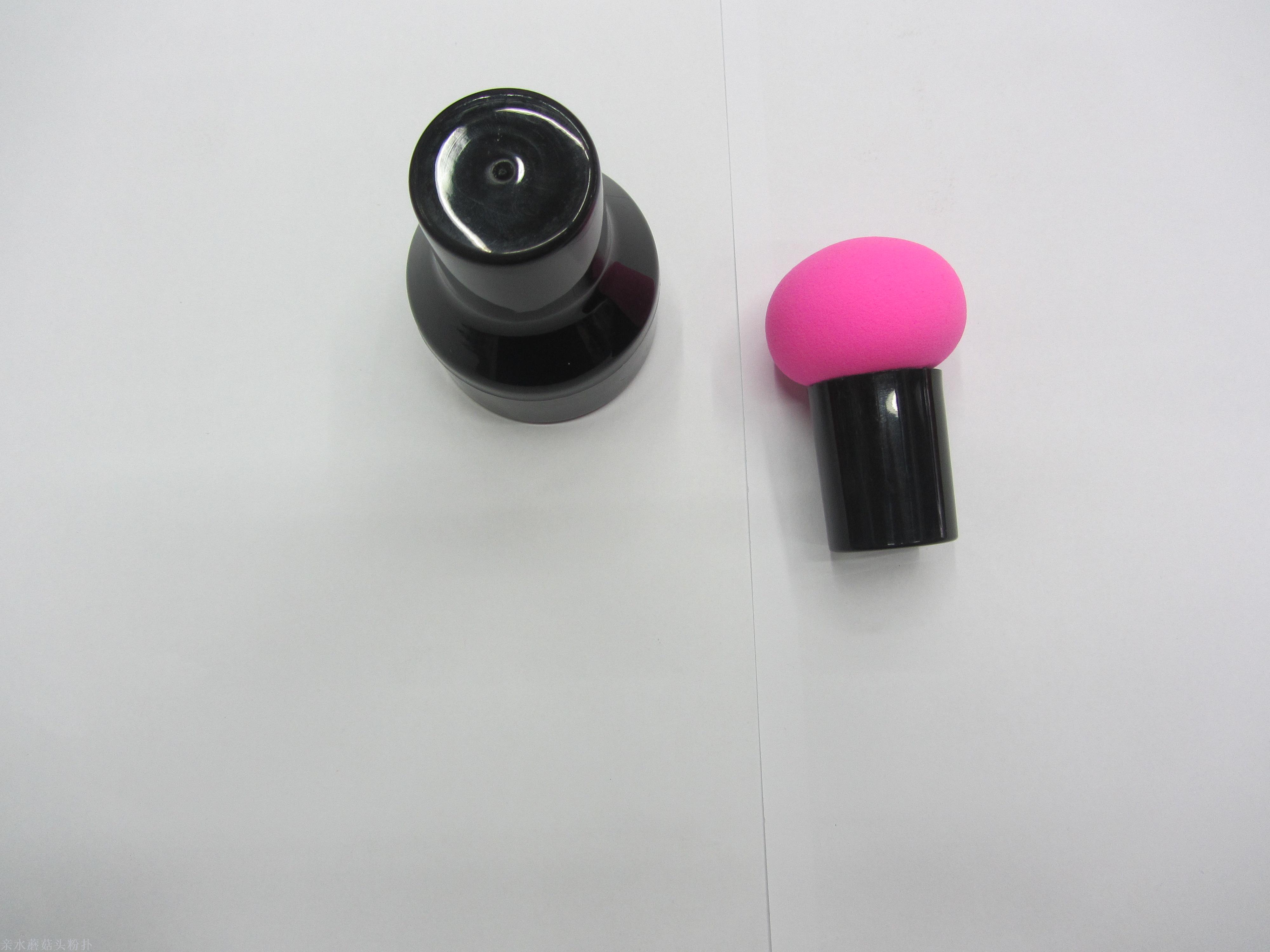 蘑菇头，粉扑，亲水粉扑，化妆工具