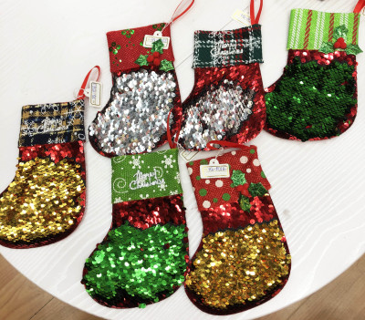 Christmas stockings, sequins, rags, Christmas stockings, Christmas tree ornaments