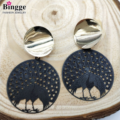 Simple Europe, the United States, Japan and South Korea new versatile people earrings retro peacock fan ring earrings personality temperament women