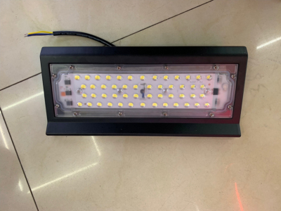 Die - casting iodized tungsten lamp foreign trade hot-selling foot tile linear light source