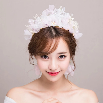 Hand-made headband wedding gown crown accessories are hot sellers on taobao