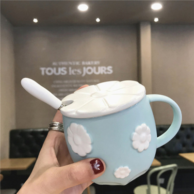 Korean version of ins flower water cup lovely girl ceramic cup with cover spoon flower design small fresh mug