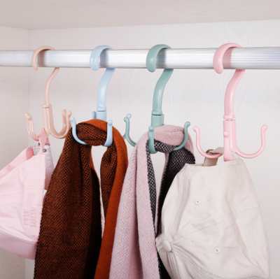 Creative multi-functional revolving wardrobe bag rack plastic double hook coat hat rack and tie storage rack