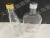 Manufacturers direct flat square glass bottle glass beverage bottle multi-color cover (black, gold, silver)