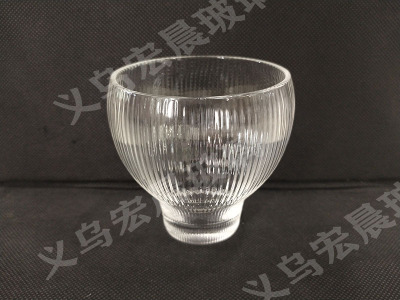 2019 high-quality transparent borosilicate glass water cup -- crane foot glass water cup with diagonal stripes