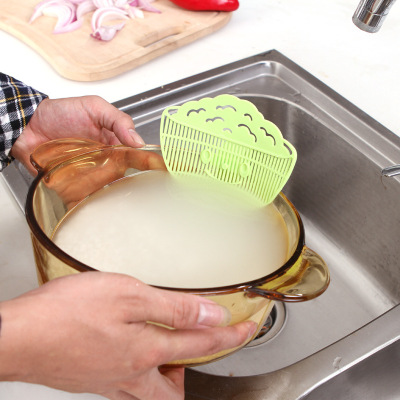 The smiling face can clip type washes The rice to drop The water implement to wash The rice sieve kitchen to wash The rice, implement The fruit vegetables grain sundries filter