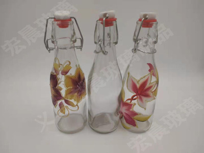 Manufacturers sell 250ml glass iron buckle bottle, oil buckle bottle iron seal glass wine bottle oil bottle