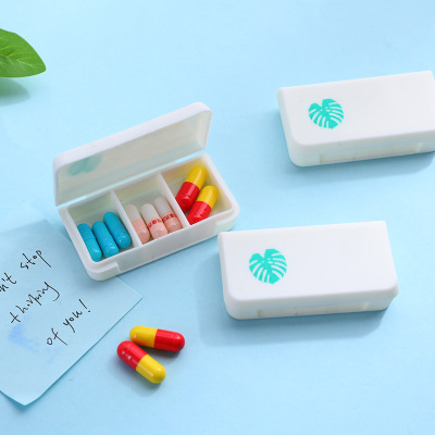 Mini portable medicine box cartoon small fresh three small portable medicine box sealed plastic storage box