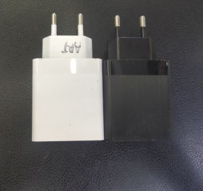 [3USB parallel charger] mobile phone charging head 3U mobile phone android mobile phone