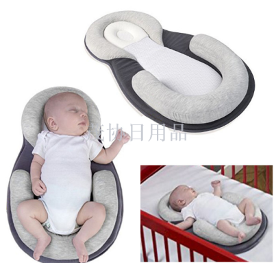 Babies in the cf the baby pillow side sleeping pillow anti-overflow positioning pillow finalize the design of the pillow