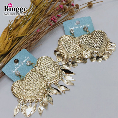 New 2019 heart earrings a variety of small geometric pendants European and American foreign trade popular styles manufacturers direct sales