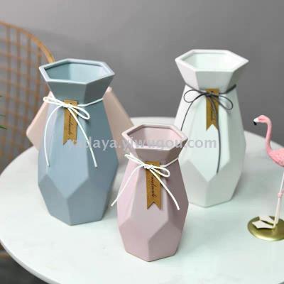 Factory direct selling simple ceramic vase geometry fresh dry flower vase living room flower arrangement creative decoration