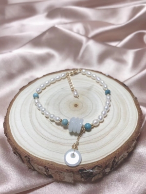 Natural stone crystal lady bracelet simple wind