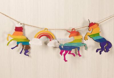 Children's DIY crafts: unicorns