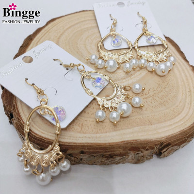 Exquisite geometry a variety of high-grade earrings characteristic metal earrings European and American foreign trade manufacturers direct match