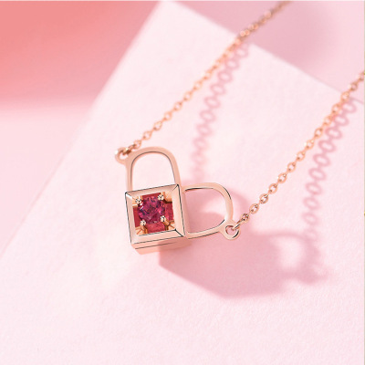 Boutique Same Style Lock Heart Online Red One Multi-Wear Peach Blossom Clavicle Chain Love S925 Silver Life Lock Love Necklace