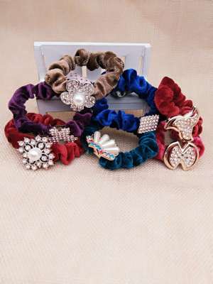Yiwu Factory Direct Sales Fashion Women's Hair Accessories Hair Rope Rubber Band Flower Hair Ring Large Wholesale